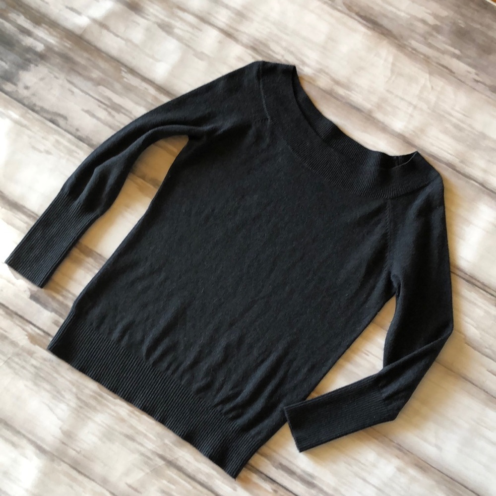 GREY BOAT NECK SWEATER SIZE LARGE